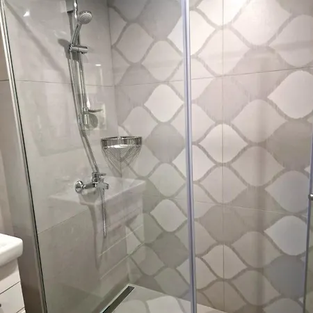 луксозен в модерна сграда -молимаркс делукс * Burgas City