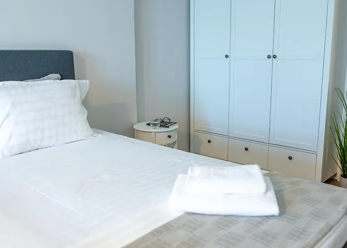 луксозен в модерна сграда -молимаркс делукс * بورغاس